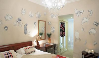 Imagine pentru Paste de 5* la Atena valabile pentru Paste si 1 Mai 