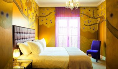 Imagine pentru Paste de 5* la Atena valabile pentru Paste si 1 Mai 