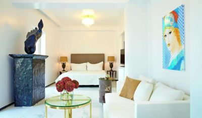 Imagine pentru Paste de 5* la Atena valabile pentru Paste si 1 Mai 