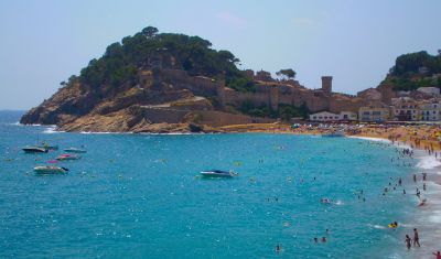 Imagine pentru Costa Brava 4*-Barcelona 4* valabile pentru Programe 2025
