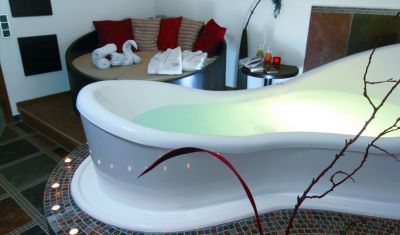 Imagine pentru Hotel The Queen of Montengro 4* valabile pentru Programe 2025