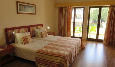 Imagine pentru Portugalia - Lisabona - Program Social pentru toate Varstele 4* valabile pentru Programe 2025