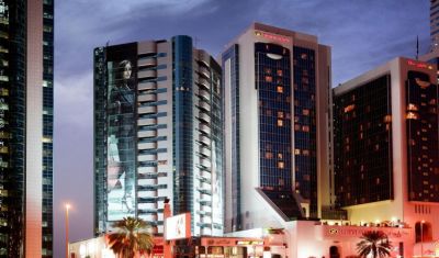 Imagine pentru Hotel Crowne Plaza Dubai Sheikh Zayed 5* valabile pentru Revelion 2024