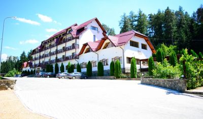 Imagine pentru Complex Turistic Hanul Muresenilor 4*  valabile pentru Revelion 2025
