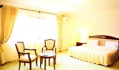 Imagine pentru Complex Turistic Hanul Muresenilor 4*  valabile pentru Revelion 2025