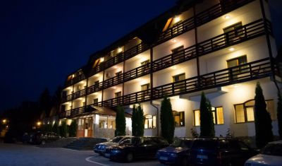 Imagine pentru Complex Turistic Hanul Muresenilor 4*  valabile pentru Revelion 2025