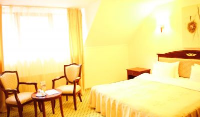 Imagine pentru Complex Turistic Hanul Muresenilor 4*  valabile pentru Revelion 2025