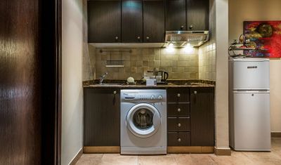 Imagine pentru First Central Hotel Suites 4* valabile pentru Revelion 2025