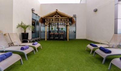 Imagine pentru First Central Hotel Suites 4* valabile pentru Revelion 2025