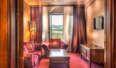 Imagine pentru Grand Hotel Yantra 4* valabile pentru Revelion 2025