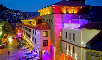 Imagine pentru Grand Hotel Yantra 4* valabile pentru Revelion 2025
