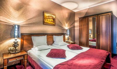Imagine pentru Grand Hotel Yantra 4* valabile pentru Revelion 2025