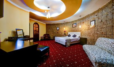 Imagine pentru Hotel Acasa la Dracula 4*  valabile pentru Revelion 2025