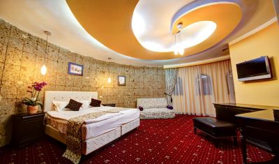 Imagine pentru Hotel Acasa la Dracula 4*  valabile pentru Revelion 2025