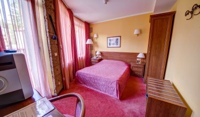 Imagine pentru Hotel Acasa la Dracula 4*  valabile pentru Revelion 2025