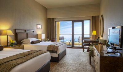 Imagine pentru Hotel Amwaj Rotana Jumeirah Beach 5* valabile pentru Revelion 2025