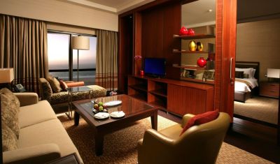 Imagine pentru Hotel Amwaj Rotana Jumeirah Beach 5* valabile pentru Revelion 2025