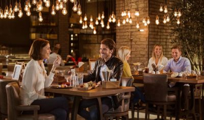 Imagine pentru Hotel Amwaj Rotana Jumeirah Beach 5* valabile pentru Revelion 2025