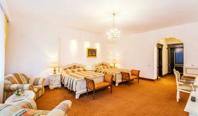 Imagine pentru Hotel Aurelius Imparatul Romanilor 5* valabile pentru Revelion 2025