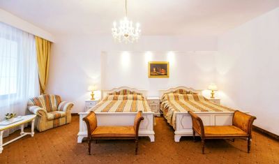 Imagine pentru Hotel Aurelius Imparatul Romanilor 5* valabile pentru Revelion 2025