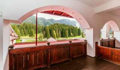 Imagine pentru Hotel Aurelius Imparatul Romanilor 5* valabile pentru Revelion 2025