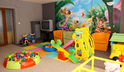Imagine pentru Hotel Bor 3* valabile pentru Revelion 2025