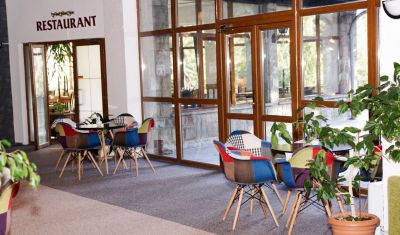 Imagine pentru Hotel Bor 3* valabile pentru Revelion 2025