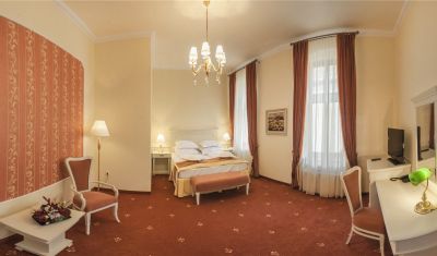 Imagine pentru Hotel Central Park 4*  valabile pentru Revelion 2025