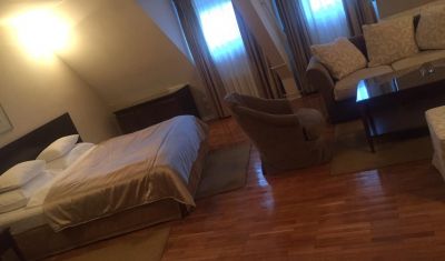 Imagine pentru Hotel Club A 3* valabile pentru Revelion 2025