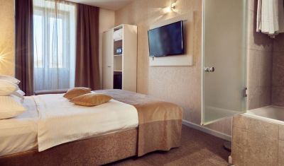 Imagine pentru Hotel Continental Forum Sibiu 4*  valabile pentru Revelion 2025