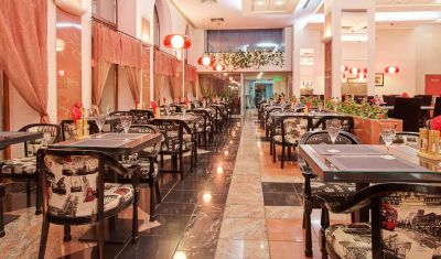 Imagine pentru Hotel Continental Forum Sibiu 4*  valabile pentru Revelion 2025