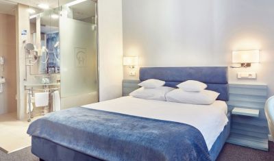 Imagine pentru Hotel Continental Forum Sibiu 4*  valabile pentru Revelion 2025
