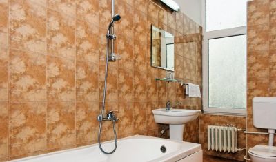 Imagine pentru Hotel Coroana 2* valabile pentru Revelion 2025