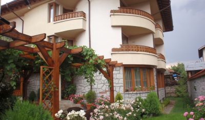 Imagine pentru Hotel Family Lina 3* valabile pentru Revelion 2025