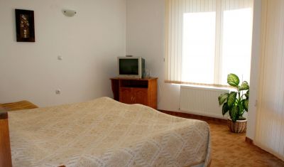 Imagine pentru Hotel Family Lina 3* valabile pentru Revelion 2025
