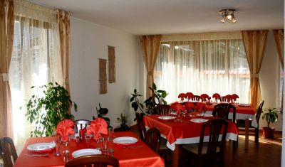 Imagine pentru Hotel Family Lina 3* valabile pentru Revelion 2025