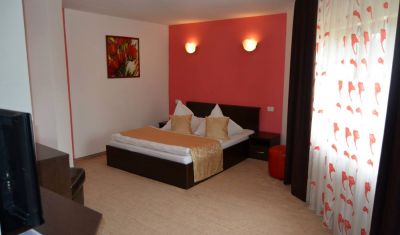Imagine pentru Hotel Flo Mary 3* valabile pentru Revelion 2025