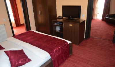 Imagine pentru Hotel Flo Mary 3* valabile pentru Revelion 2025