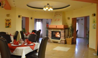Imagine pentru Hotel Flo Mary 3* valabile pentru Revelion 2025