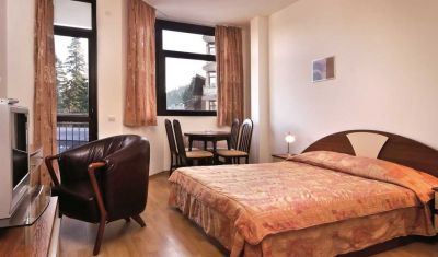 Imagine pentru Hotel Flora Complex 2* valabile pentru Revelion 2025