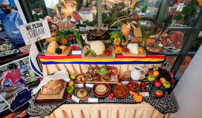 Imagine pentru Hotel Golden Tulip Ana Tower 4* valabile pentru Revelion 2025