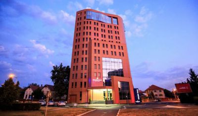 Imagine pentru Hotel Golden Tulip Ana Tower 4* valabile pentru Revelion 2025