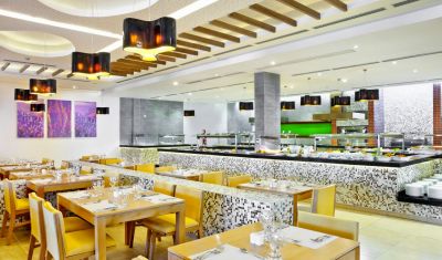 Imagine pentru Hotel H10 Ocean Vista Azul 5* valabile pentru Revelion 2025