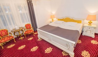 Imagine pentru Hotel Imparatul Romanilor Sibiu 3* valabile pentru Revelion 2025