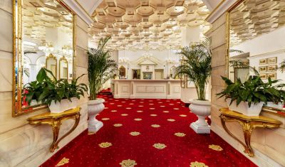 Imagine pentru Hotel Imparatul Romanilor Sibiu 3* valabile pentru Revelion 2025