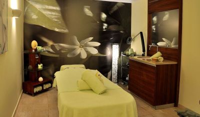 Imagine pentru Hotel Kempinski Grand Arena 5* valabile pentru Revelion 2025