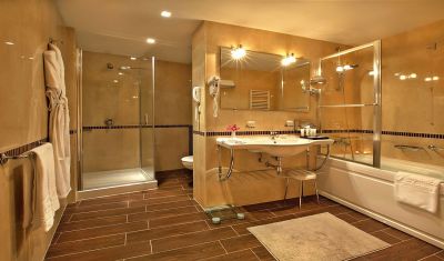 Imagine pentru Hotel Kempinski Grand Arena 5* valabile pentru Revelion 2025