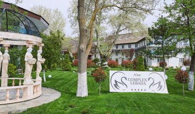 Imagine pentru Hotel Lebada Luxury Resort & Spa 5*  valabile pentru Revelion 2025