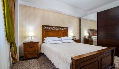 Imagine pentru Hotel Livadia 3*  valabile pentru Revelion 2025