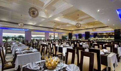 Imagine pentru Hotel Marina Sharm 4* valabile pentru Revelion 2025